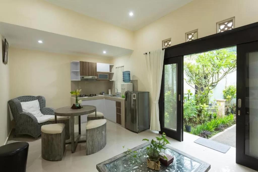 Villa Bakti Ubud By Kamara Esterno foto